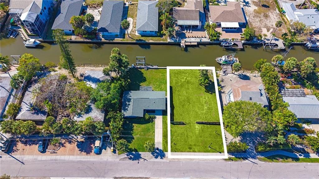 2754 Bayview DR, NAPLES, FL 34112 — photo 4