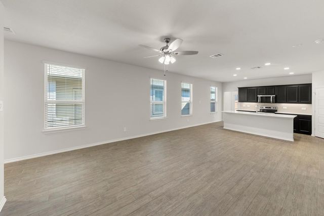 1713 Meadow Crest Drive, Aubrey, TX 76227