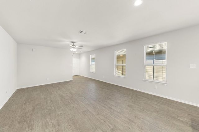 1713 Meadow Crest Drive, Aubrey, TX 76227