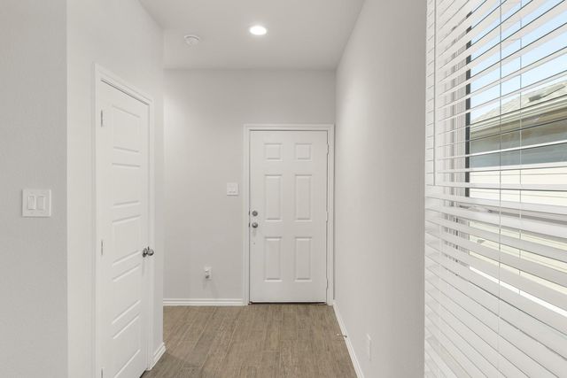1713 Meadow Crest Drive, Aubrey, TX 76227