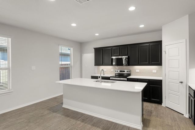 1713 Meadow Crest Drive, Aubrey, TX 76227