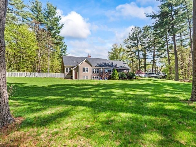 33 Smallwood Cir, Boylston, MA 01505