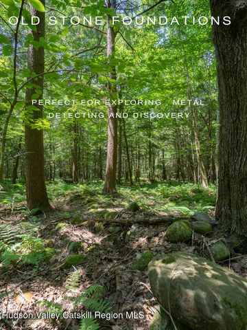 410 Middle Grove Road, Middle Grove, NY 12850