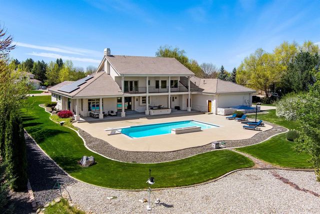 7014 N Spurwing Way, Meridian, ID 83646