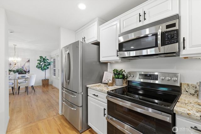 333 145th Place SE, Bellevue, WA 98007