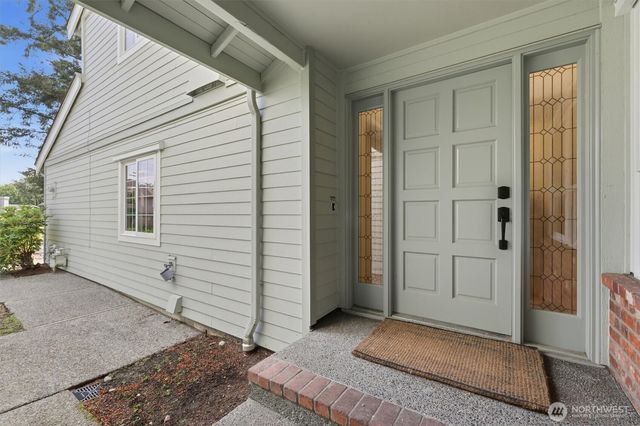 333 145th Place SE, Bellevue, WA 98007