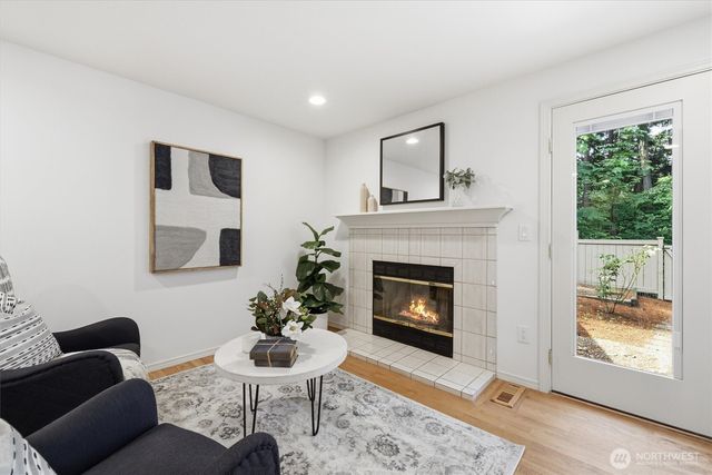 333 145th Place SE, Bellevue, WA 98007