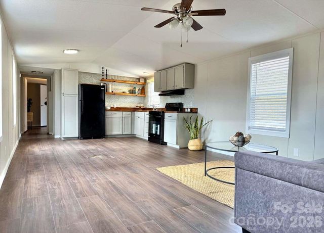 163 Old Leicester Highway, Asheville, NC 28804