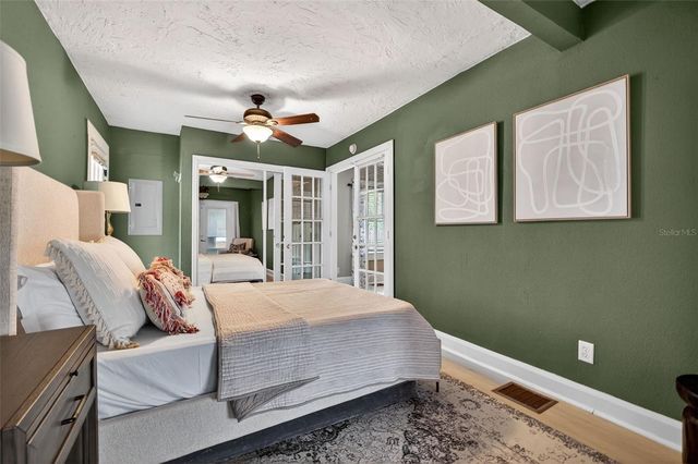 2825 3RD AVENUE N, St Petersburg, FL 33713