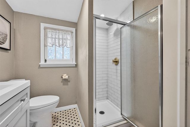 2825 3RD AVENUE N, St Petersburg, FL 33713