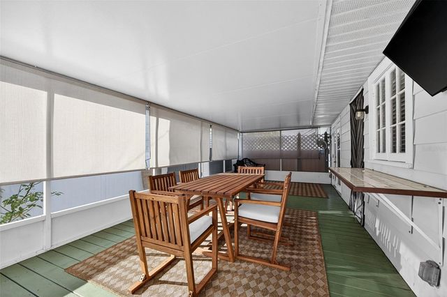 2825 3RD AVENUE N, St Petersburg, FL 33713