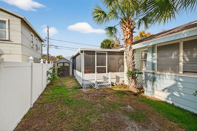 2825 3RD AVENUE N, St Petersburg, FL 33713