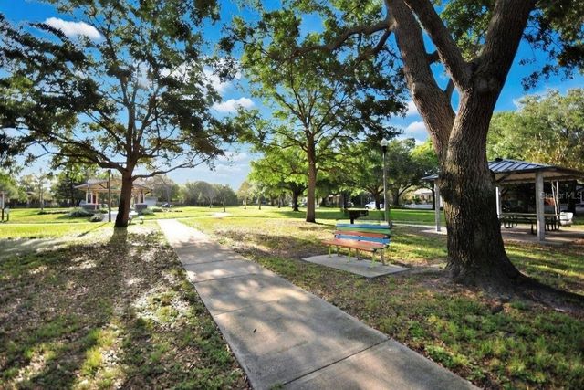 2825 3RD AVENUE N, St Petersburg, FL 33713