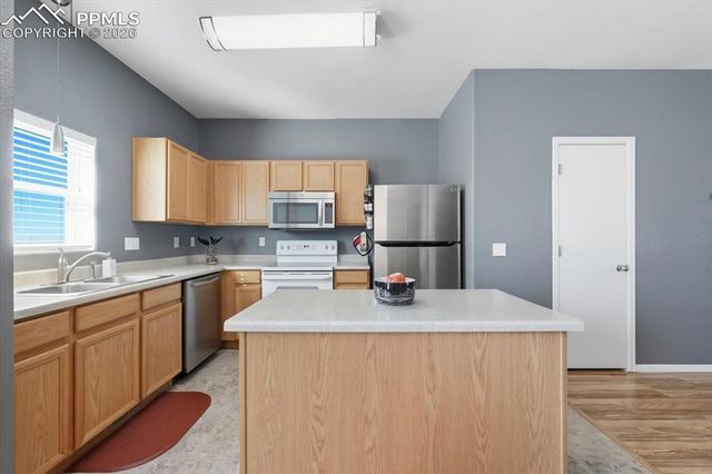 2711 Brooksedge View, Colorado Springs, CO 80910