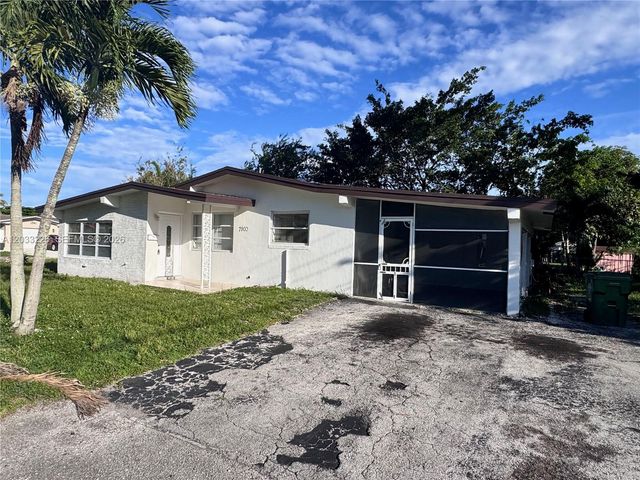 7900 NW 16th St, Pembroke Pines, FL 33024