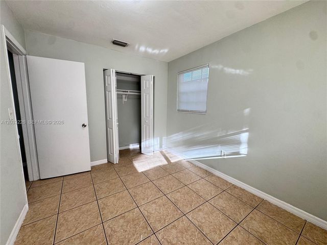7900 NW 16th St, Pembroke Pines, FL 33024
