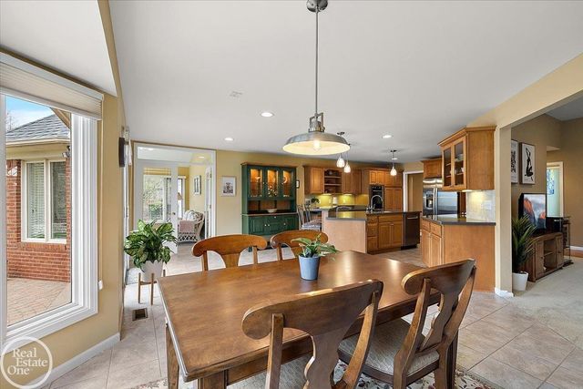63815 Inverness Drive, Washington Twp, MI 48095