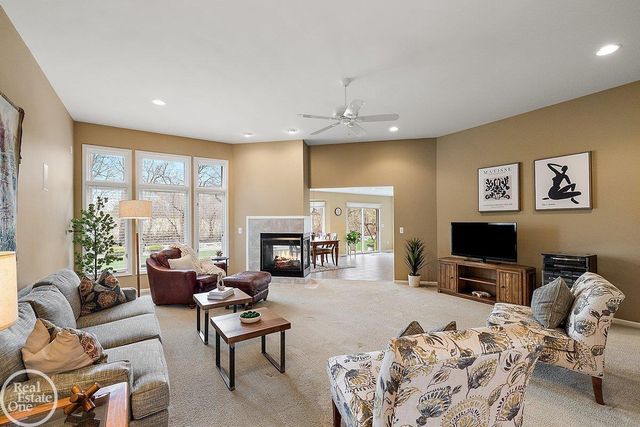 63815 Inverness Drive, Washington Twp, MI 48095
