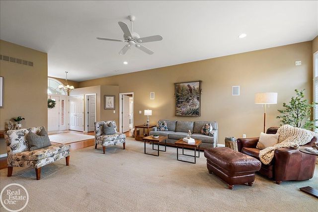 63815 Inverness Drive, Washington Twp, MI 48095
