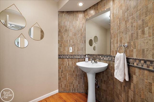 63815 Inverness Drive, Washington Twp, MI 48095