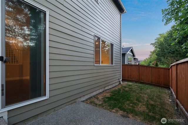 11320 Taylor Place, Gig Harbor, WA 98332