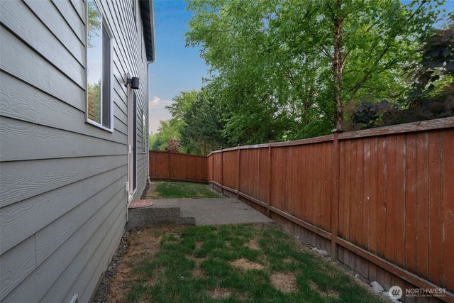 11320 Taylor Place, Gig Harbor, WA 98332