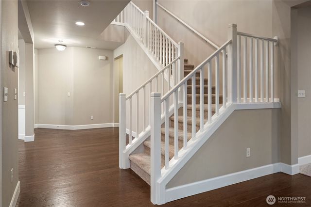 11320 Taylor Place, Gig Harbor, WA 98332