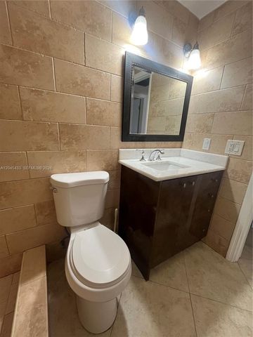 3923 NE 166th Street N106, North Miami Beach, FL 33160