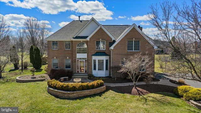 11 BRIARDALE CT, Plainsboro, NJ 08536
