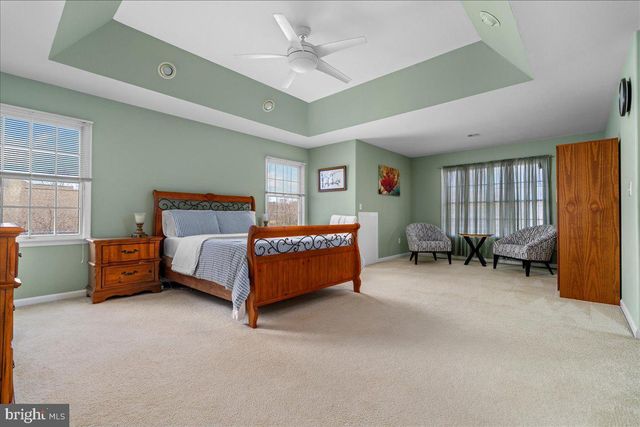 11 BRIARDALE CT, Plainsboro, NJ 08536