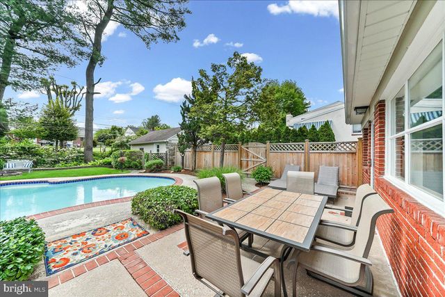 411 HARVARD AVE, Broomall, PA 19008