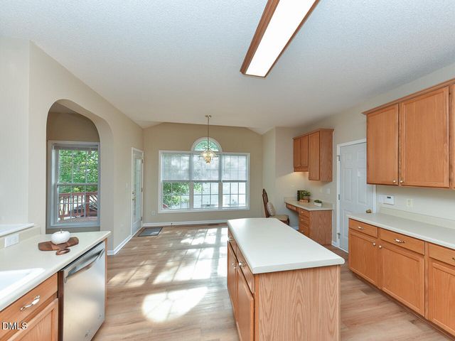 406 Somersview Drive, Chapel Hill, NC 27514