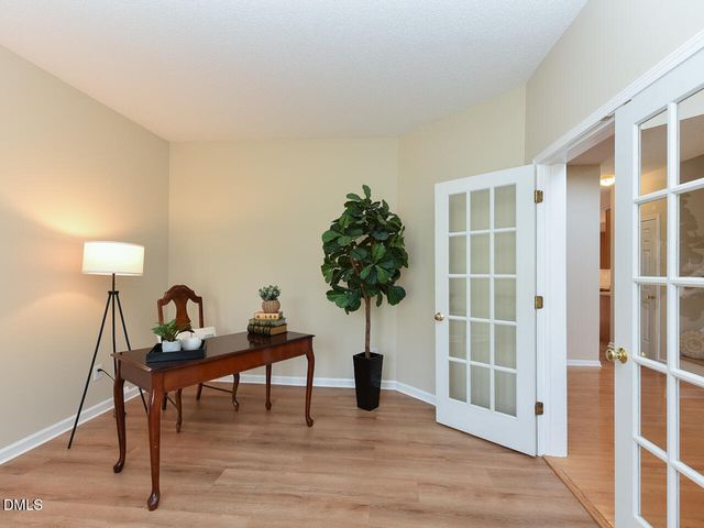 406 Somersview Drive, Chapel Hill, NC 27514