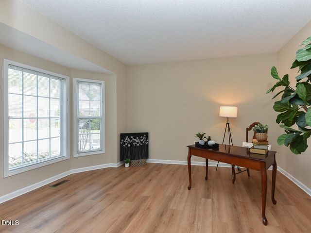 406 Somersview Drive, Chapel Hill, NC 27514