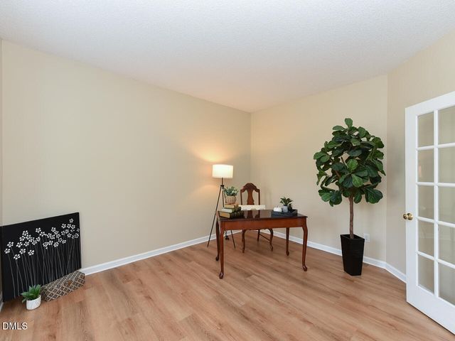 406 Somersview Drive, Chapel Hill, NC 27514