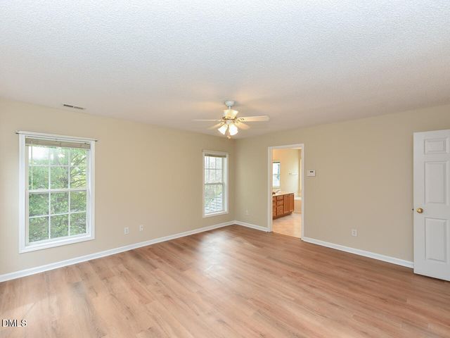 406 Somersview Drive, Chapel Hill, NC 27514