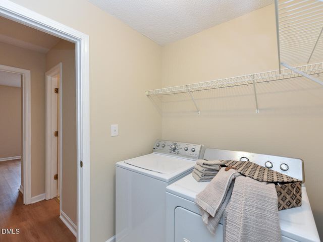 406 Somersview Drive, Chapel Hill, NC 27514