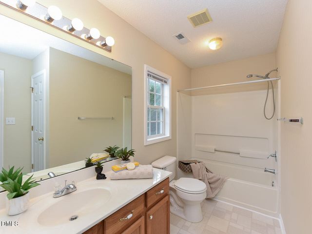 406 Somersview Drive, Chapel Hill, NC 27514