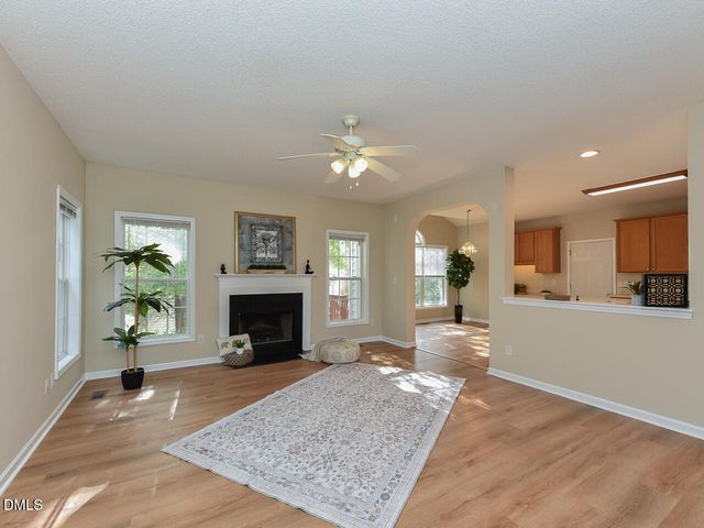 406 Somersview Drive, Chapel Hill, NC 27514