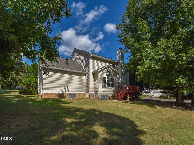 406 Somersview Drive, Chapel Hill, NC 27514