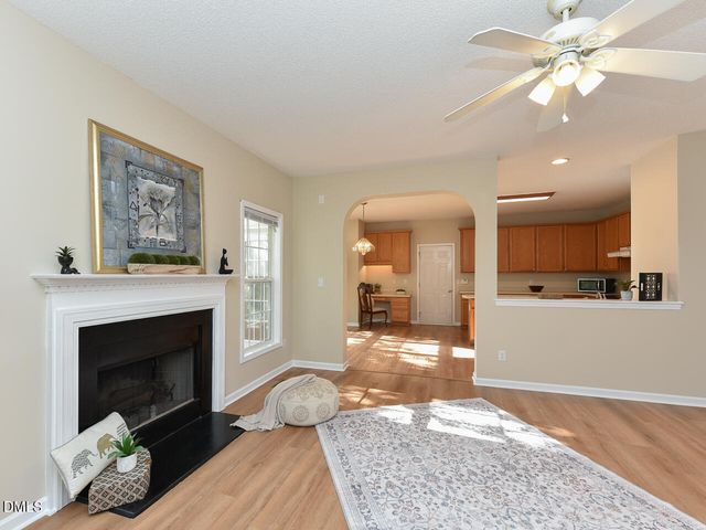 406 Somersview Drive, Chapel Hill, NC 27514