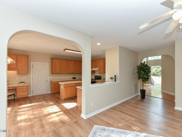 406 Somersview Drive, Chapel Hill, NC 27514