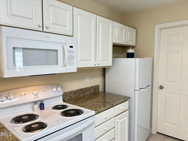 2510 Friedland Place 102, Raleigh, NC 27617