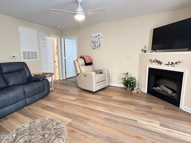 2510 Friedland Place 102, Raleigh, NC 27617
