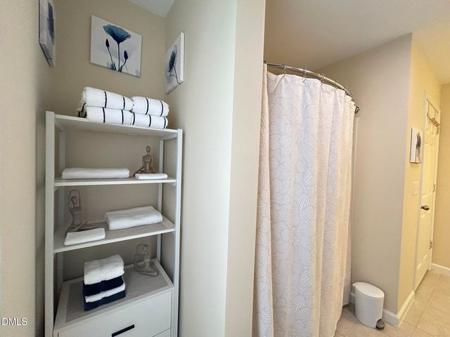 2510 Friedland Place 102, Raleigh, NC 27617