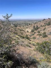 0 Jack Frost, Pinon Hills, CA 92372