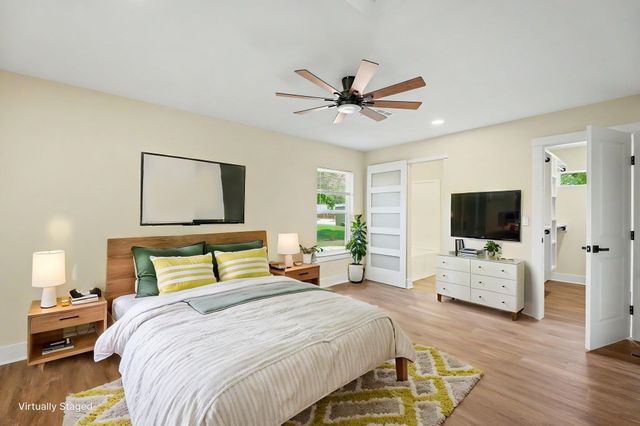 913 N Doris St, Wichita, KS 67212