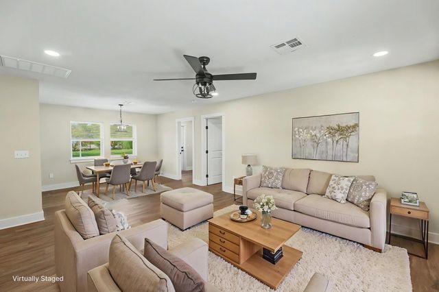 913 N Doris St, Wichita, KS 67212