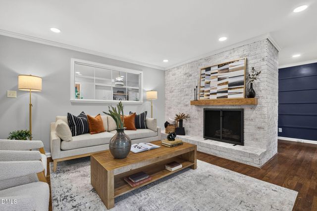 1300 Leclair Street, Chapel Hill, NC 27517