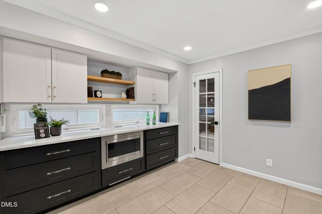 1300 Leclair Street, Chapel Hill, NC 27517